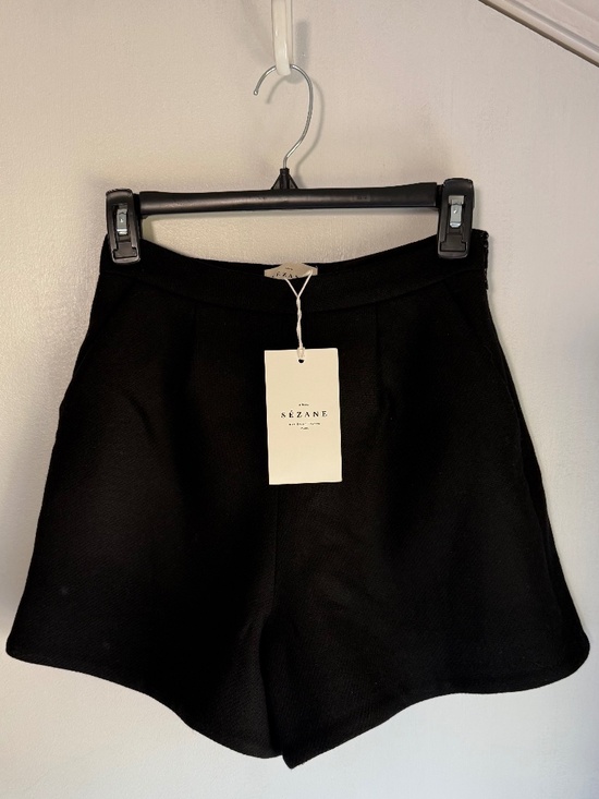 Sezane Pants - NWT Sezane Black Wool Shorts Ismael - SIZE 2